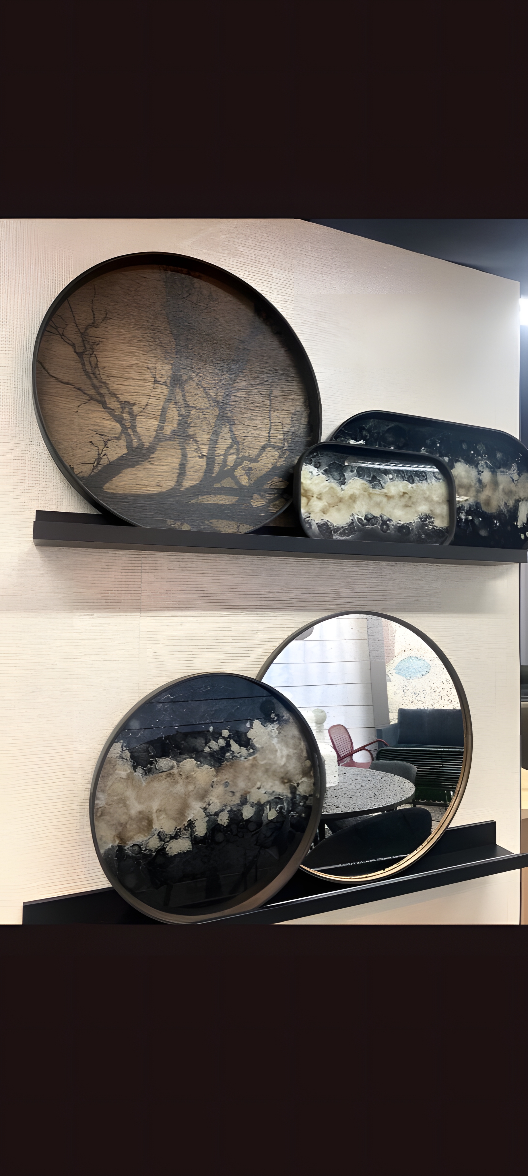 Objets de décoration — plateaux et miroirs
